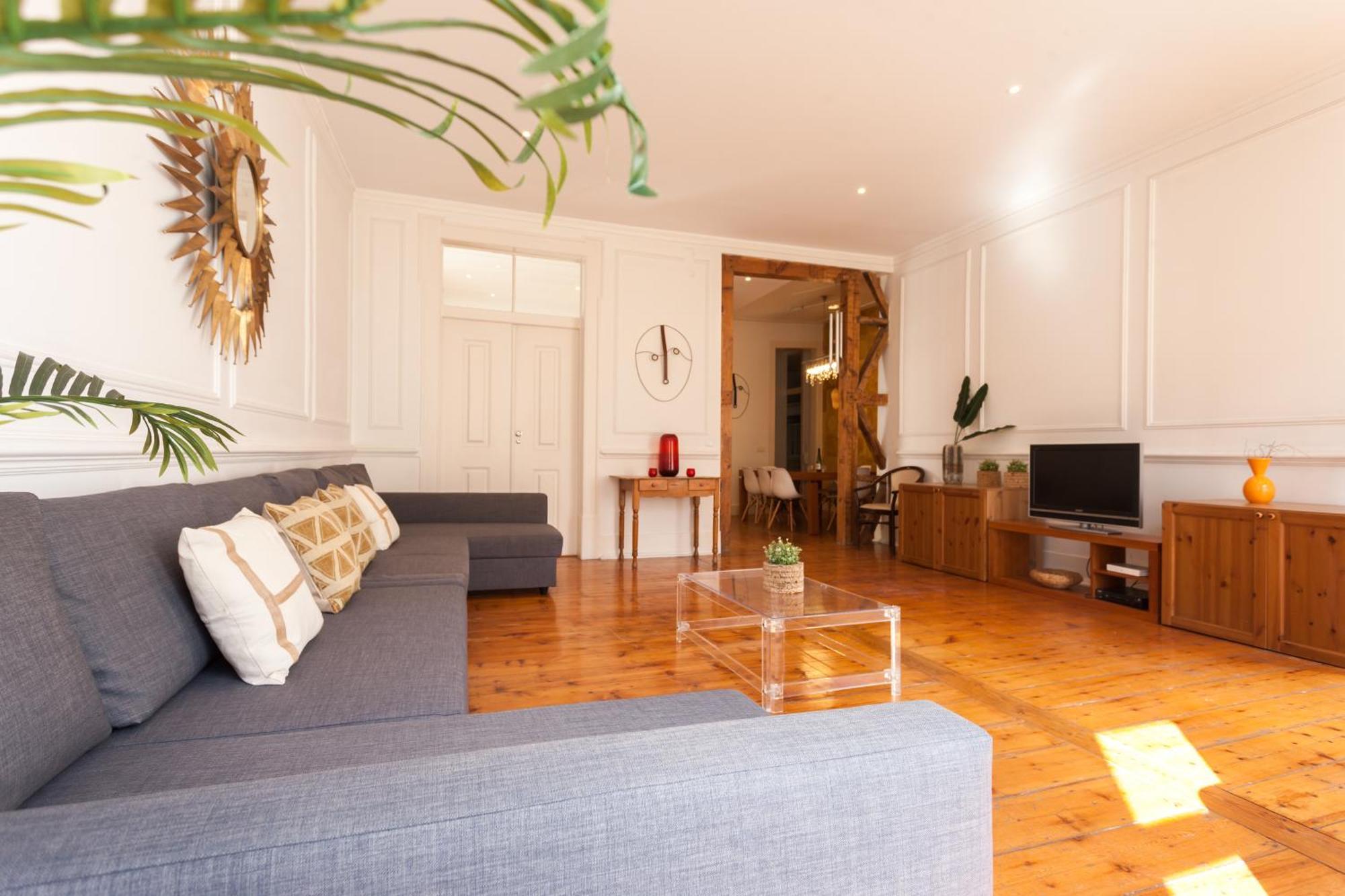 Tejo Vintage Three-bedroom - By Lu Holidays * Lisboa